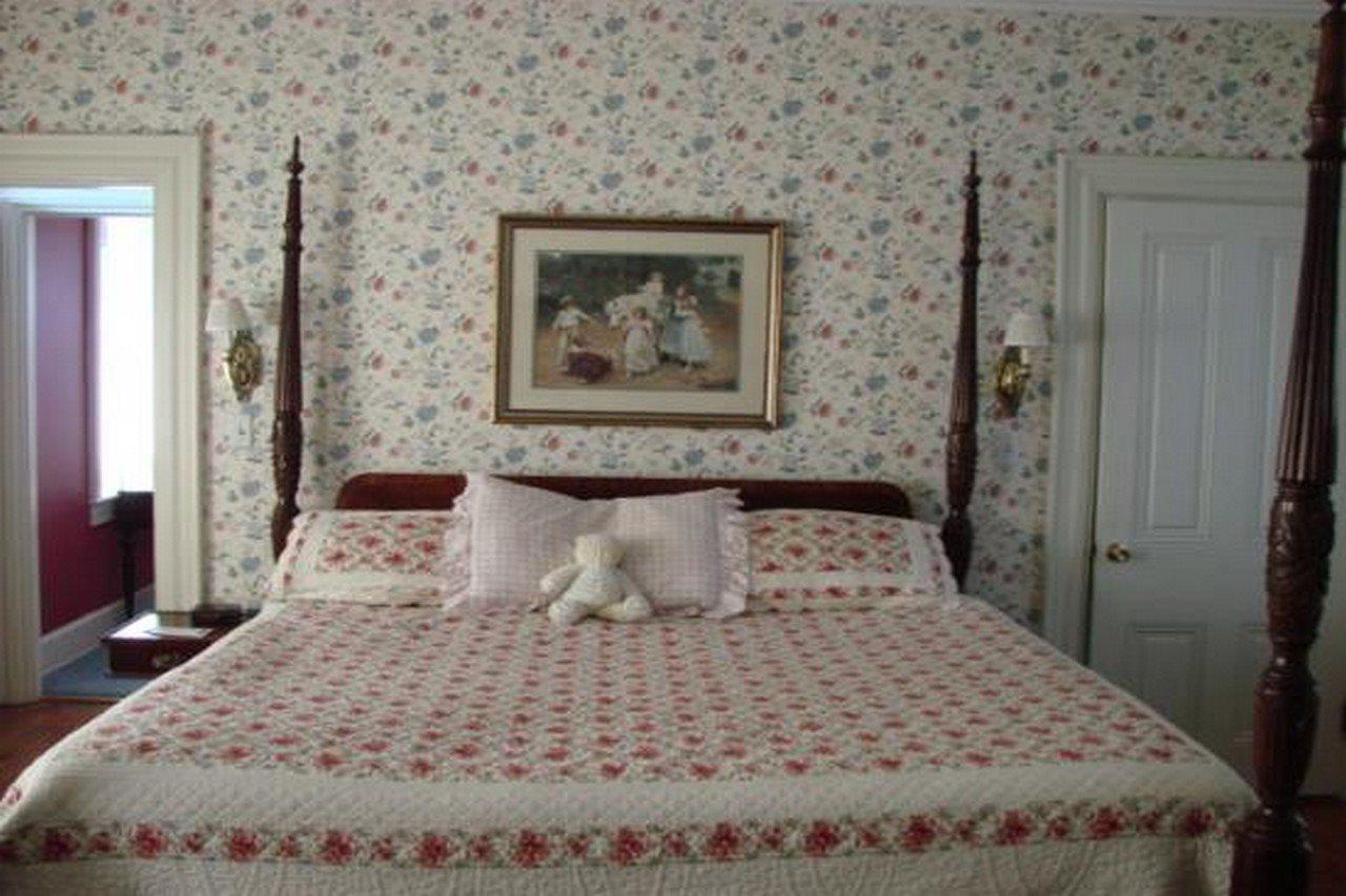Greystone Manor Bed & Breakfast Bird-in-Hand 외부 사진