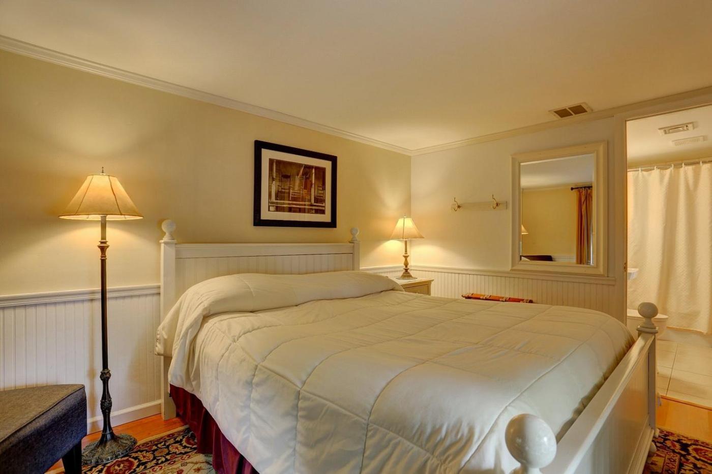 Greystone Manor Bed & Breakfast Bird-in-Hand 외부 사진