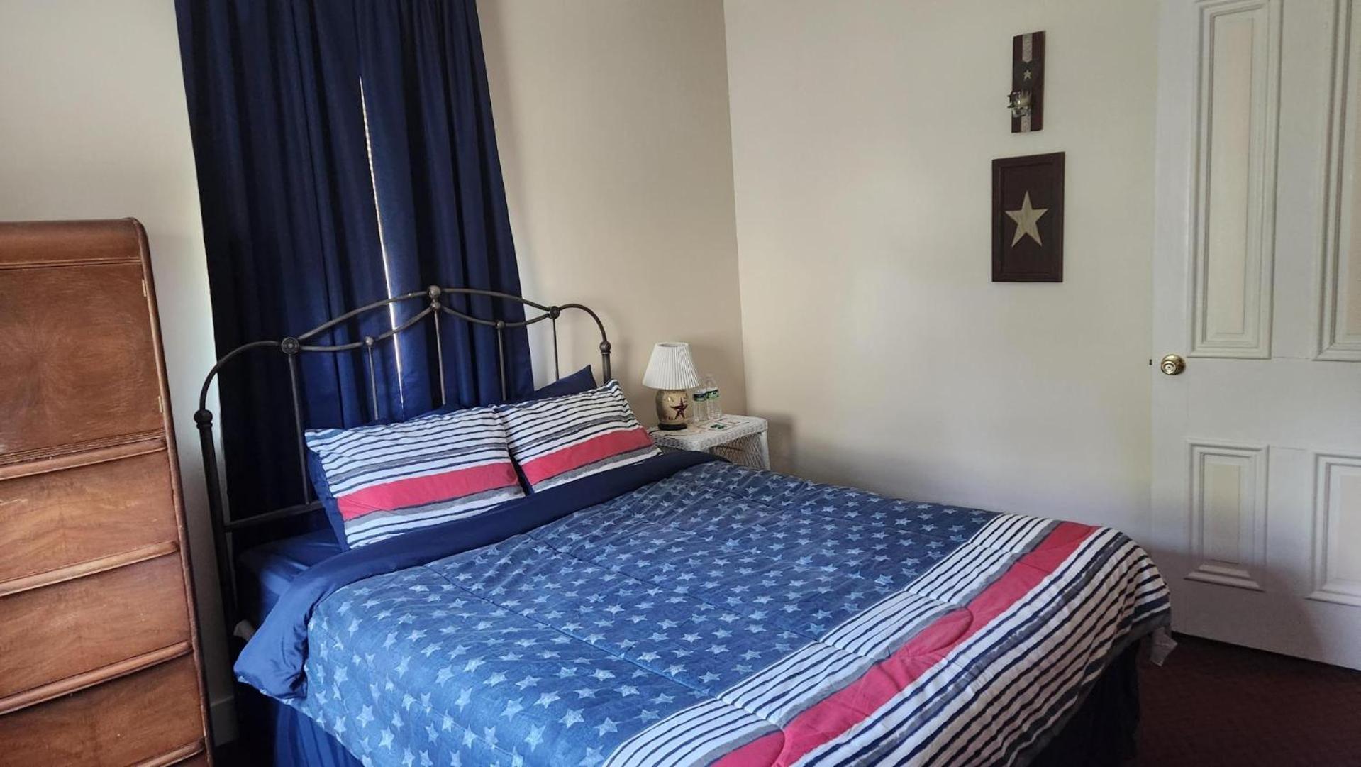 Greystone Manor Bed & Breakfast Bird-in-Hand 외부 사진
