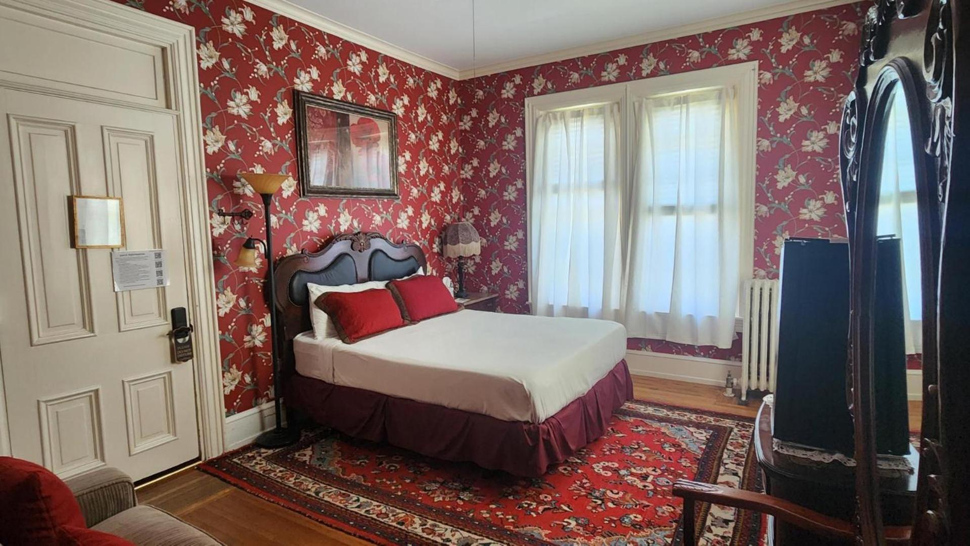 Greystone Manor Bed & Breakfast Bird-in-Hand 외부 사진