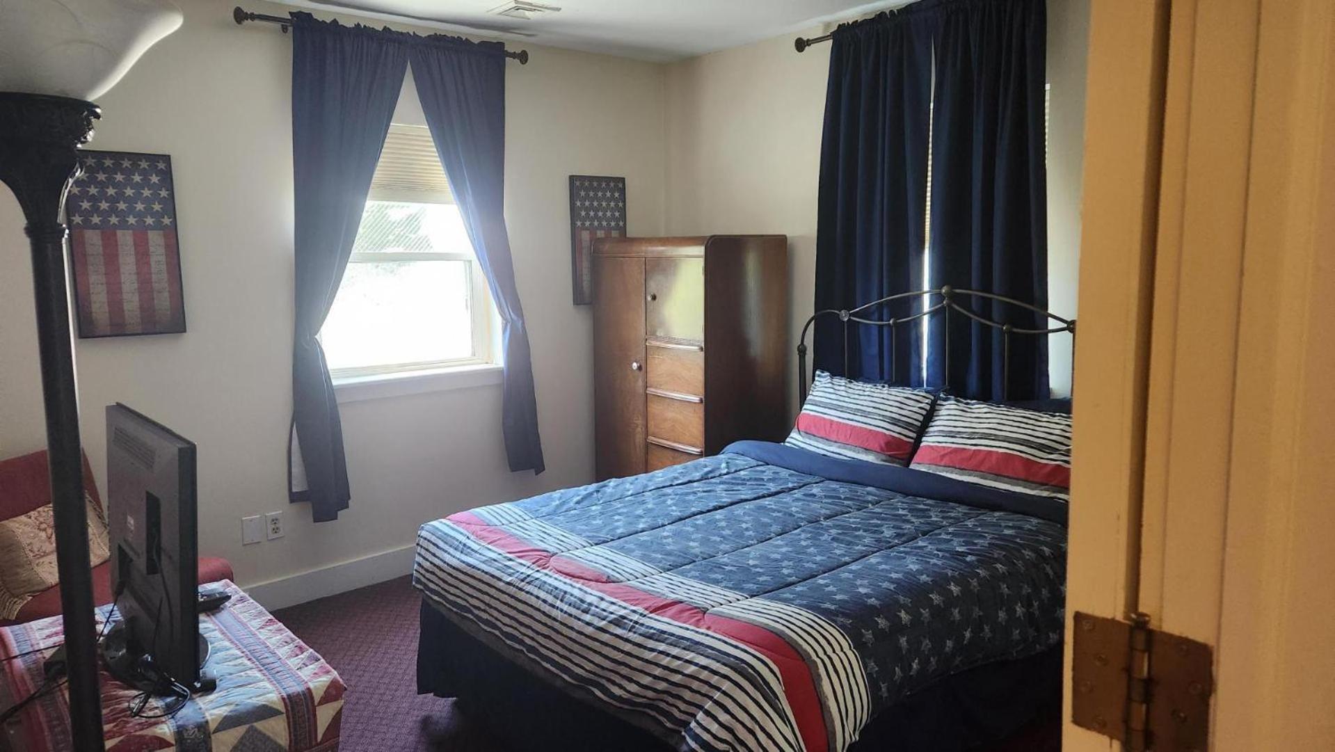 Greystone Manor Bed & Breakfast Bird-in-Hand 외부 사진