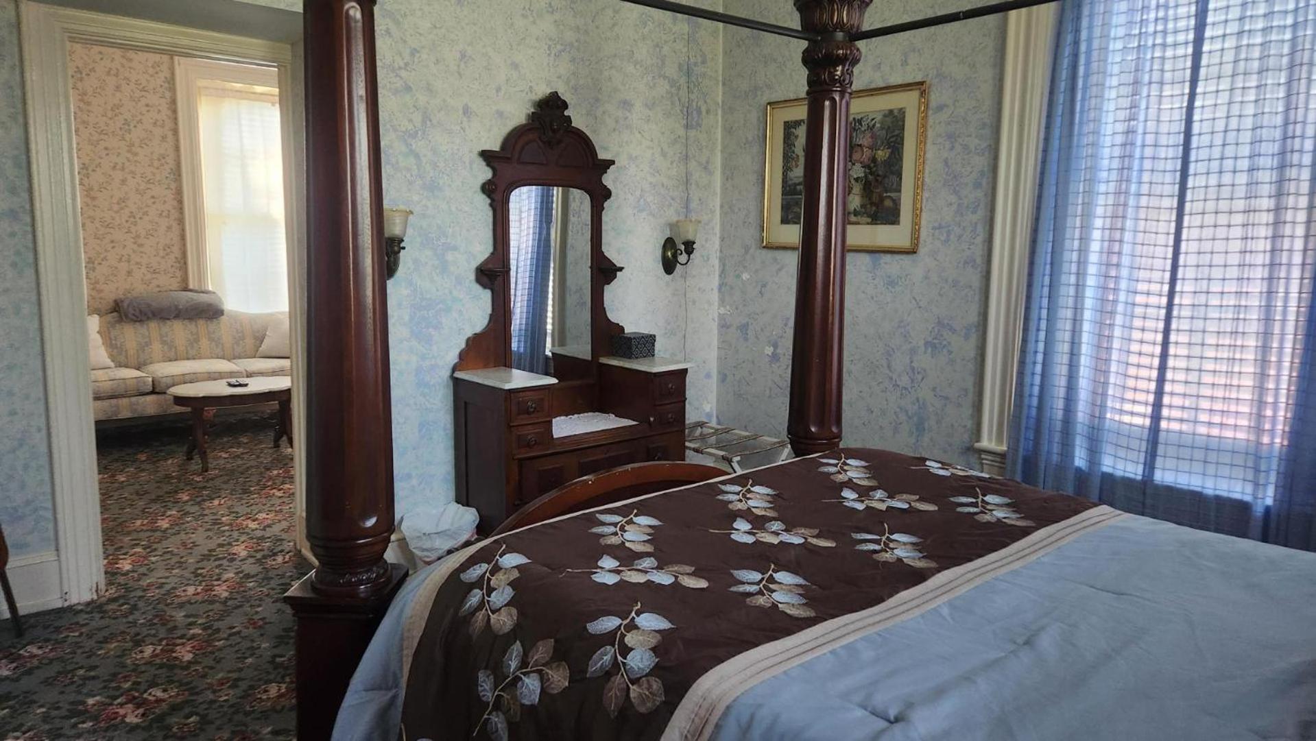 Greystone Manor Bed & Breakfast Bird-in-Hand 외부 사진