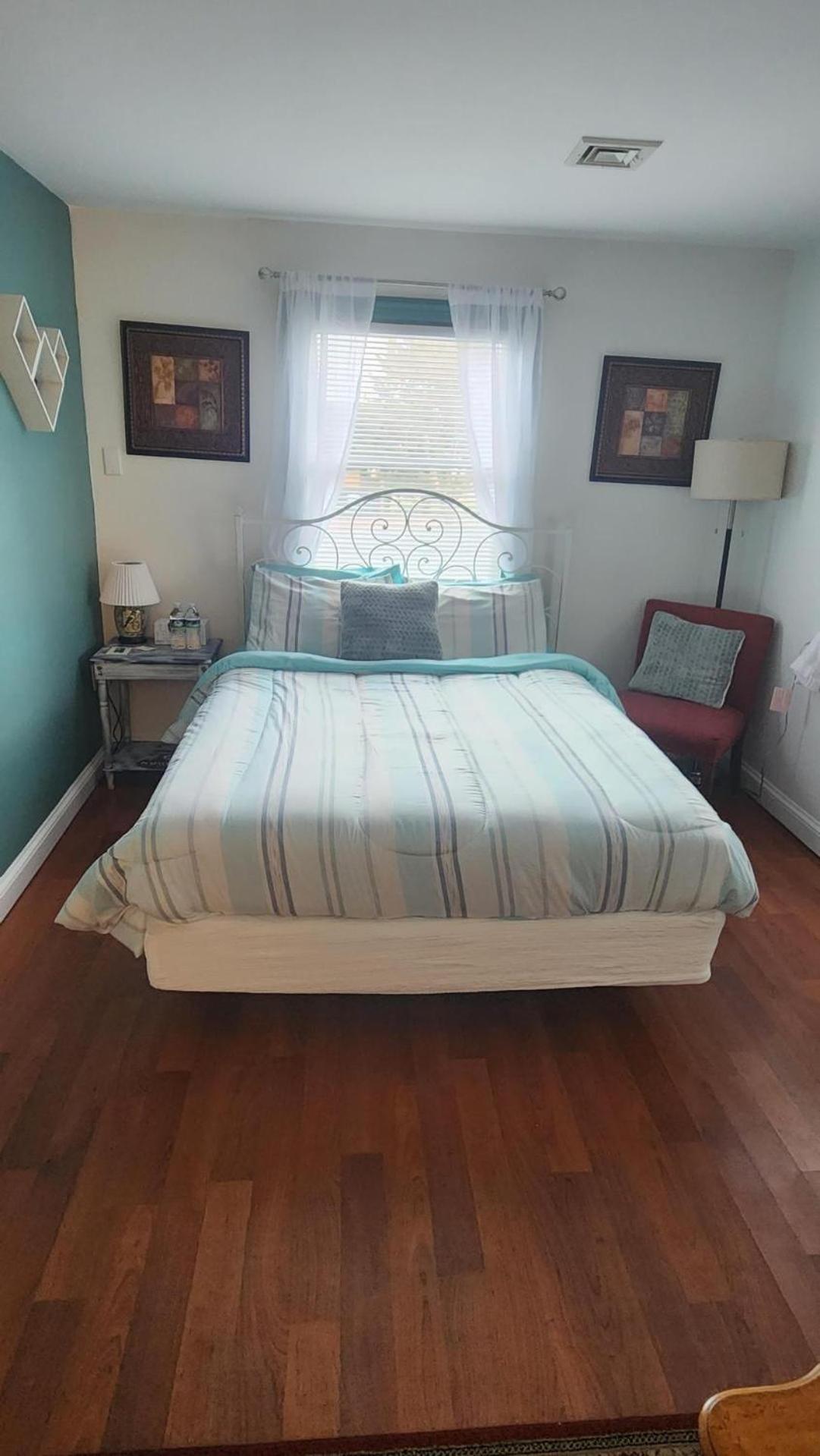 Greystone Manor Bed & Breakfast Bird-in-Hand 외부 사진