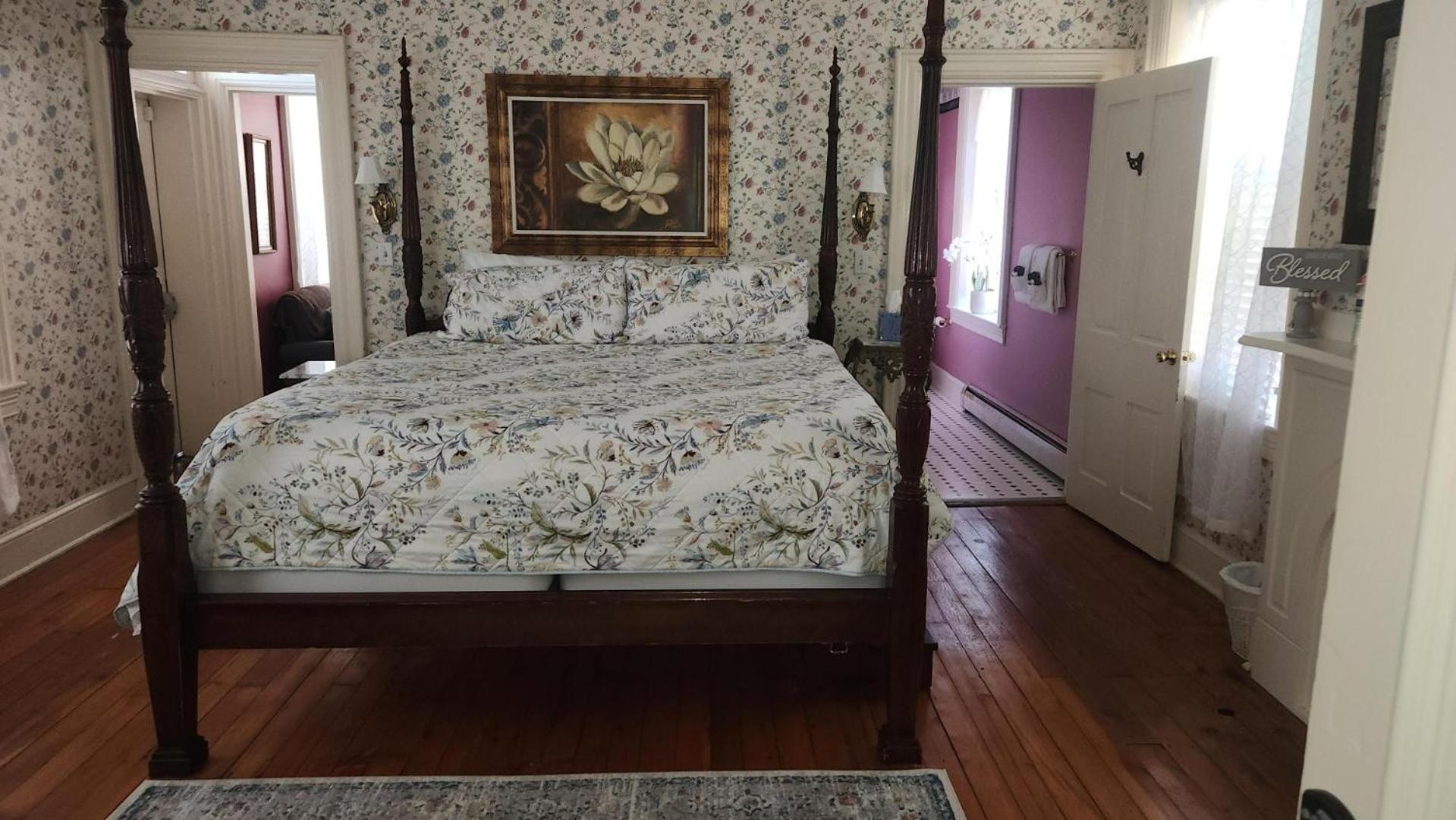 Greystone Manor Bed & Breakfast Bird-in-Hand 외부 사진